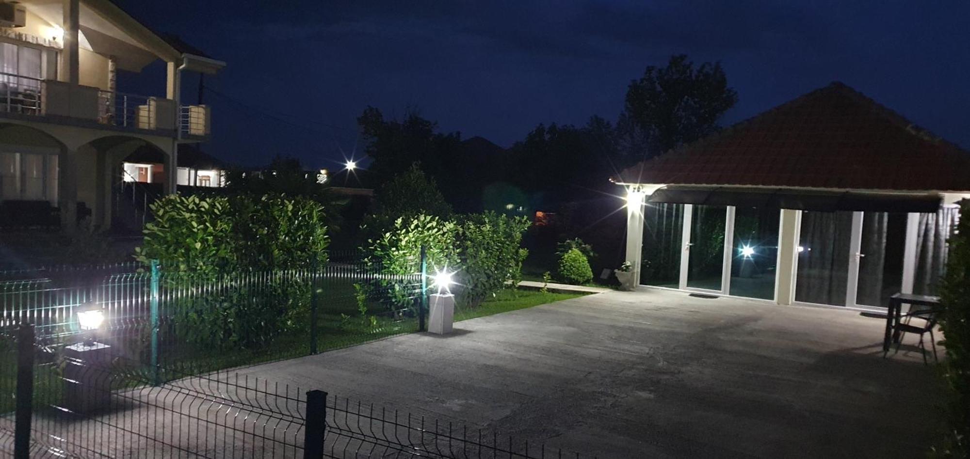Cozzy Apartment Near The Aiport Podgoriçe Dış mekan fotoğraf